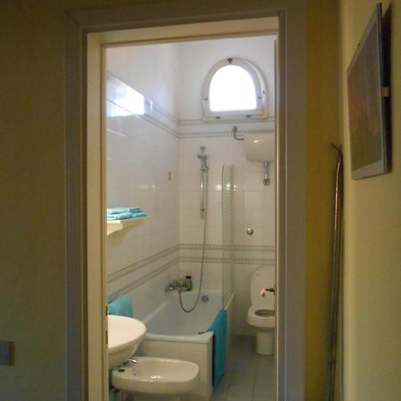 Suite Tra I Tetti Con Bagno Privato Pisa Exterior photo